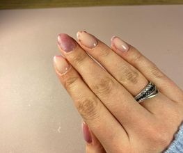 Glow Nail Studio image 2