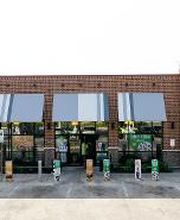 Get your car wash at Splash In located at 6616 Ritchie Hwy, Glen Burnie, MD! Don’t forget to grab some food inside at our café!