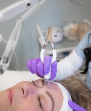 Pūr Skin Clinic image 14