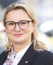 Wüstenrot Bausparkasse: Agathe Daun Bild 1