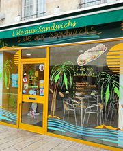 L ILE AU SANDWICHS image 2