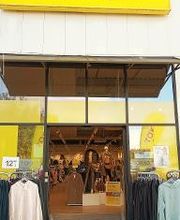 Takko Fashion image 1