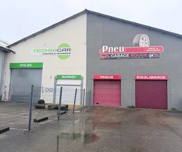 Garage Rouge image 1