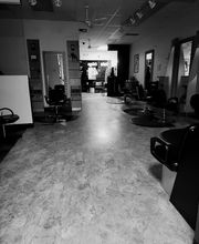 Fantastic Sams Cut & Color image 2