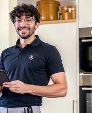 Chauffagiste Garanka lors d'un dépannage de chaudière gaz.