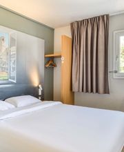 B&B HOTEL Narbonne 2 image 1