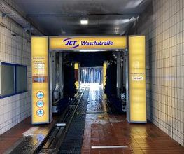 JET Waschstraße Bild 6