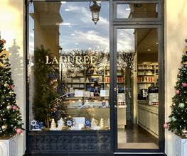 Ladurée Rivoli image 1