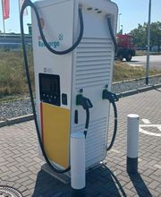 Shell Recharge Charging Station Bild 2