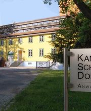 Tätigkeitsspektrum - Rechtsberatung

Wir bieten Ihnen ein sehr breites Tätigkeitsspektrum auf allen Gebieten des Rechts. Darüber hinaus bietet unser Kanzleiprofil die besondere Spezialisierung als Fachanwälte für Familienrecht, Strafrecht, Medizinrecht und Sozialrecht sowie Spezialisten für Arbeitsrecht und Verkehrsrecht.