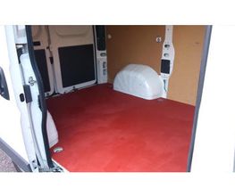 interior-furgoneta-02-g.jpg