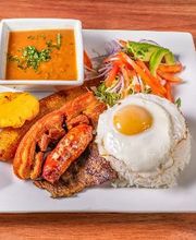 Los Andes Bistro & Bar image 6