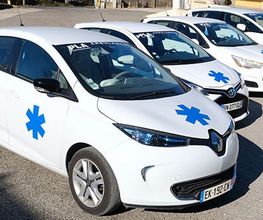 Ambulances Pla image 3