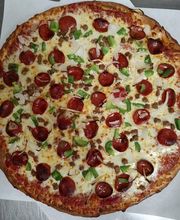 Bullseye Pizza image 13