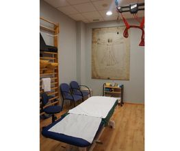 65027-fisiopostural-astorga-interior-establecimiento-2.JPG
