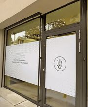 Prof. Dr. Robert Nölken M.Sc. - Praxis für Oralchirurgie, Parodontologie & Implantologie Bild 9