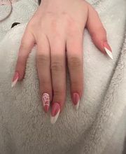 Florae Beauty Remote Nail Tech and Aesthetician image 1