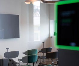 BUZZINLAB – The Club Office in Stuttgart: Eventlocation, Rooftop, Coworking Space, Tagungen, Workshops, Catering, Fotostudio, Podcast-Studio.