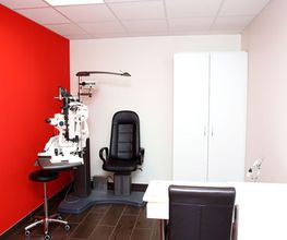 Opticien PERTUIS Optical Center image 3