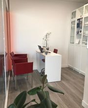 Audioprothésiste Vernouillet-Alain Afflelou Acousticien image 3