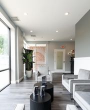 UniQ Laser Center Needham image 1