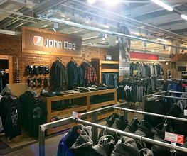 POLO Motorrad Store Bern Bild 3