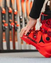 Skihütte Atomic Skischuhe