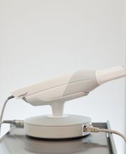 Usmile Orthodontie Dr Moreau & Dr Maruta Bild 5