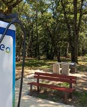 bp pulse Charging Station image 7