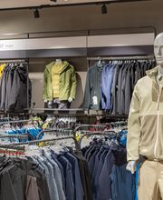 INTERSPORT Voswinkel Erlangen Arcaden Bild 9