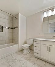 901 Market Tower image 8