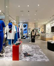 Lacoste Aix-en-Provence image 3