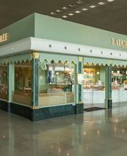 Ladurée Roissy Terminal 2F Zone publique image 1