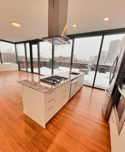 Optima Lakeview image 19