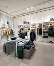 Lacoste Montesson image 4