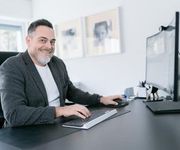 Agenurinhaber -  AXA Versicherung Daniel Martin in Netphen - Kfz-Versicherung in Netphen