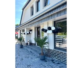 La Piazza Taverna Bild 1