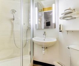 B&B HOTEL Narbonne 2 image 7