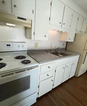 Highland Estates Apartments - A Red Oak Apartment Homes Community image 14