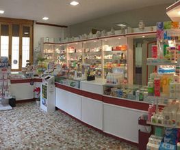farmacia-cecilia-molina-instalaciones-02.jpg