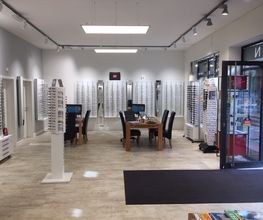 Hallmann Optik und Akustik Bild 5