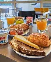 B&B HOTEL Caen Sud image 2