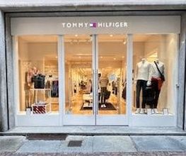 Tommy Hilfiger immagine 1
