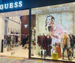 GUESS immagine 1