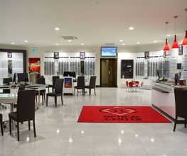 Optical Center Martigny Bild 2