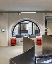 K-Way 9 Milano immagine 14