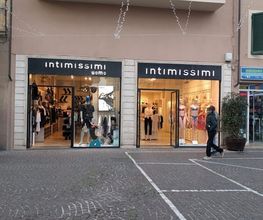 IUMAN Intimissimi immagine 1