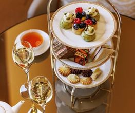 Afternoon tea at Il Salotto