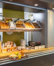 B&B HOTEL Angers 1 Beaucouzé image 11