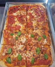 Al Pavone - chez Mike & Flora Bild 3